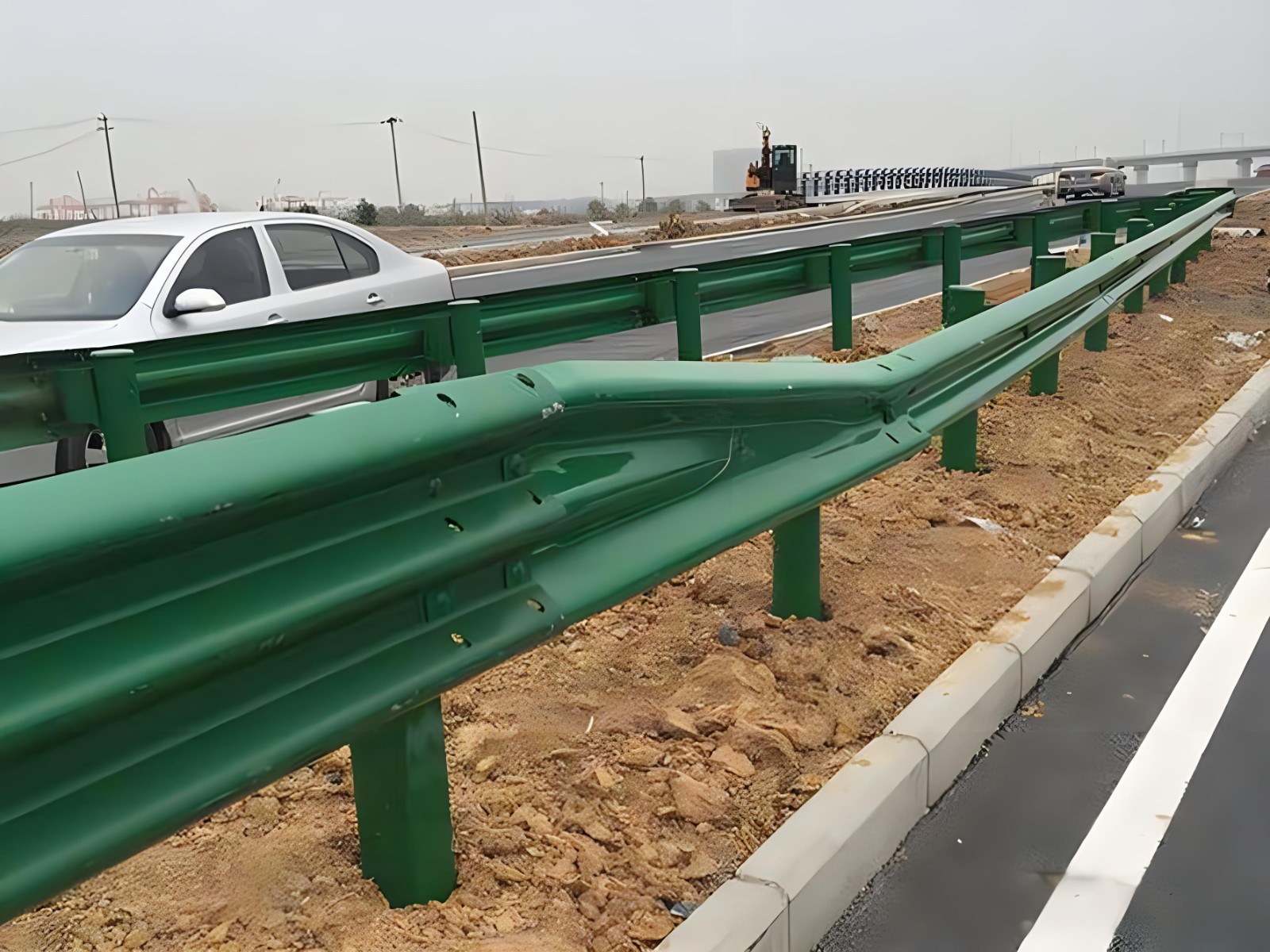 台州高速波形护栏板日常维护方案确保道路安全新举措