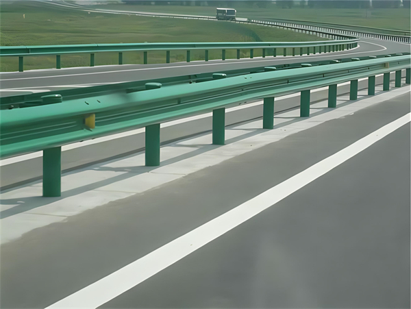 台州高速护栏板守护安全广泛应用于多个行业