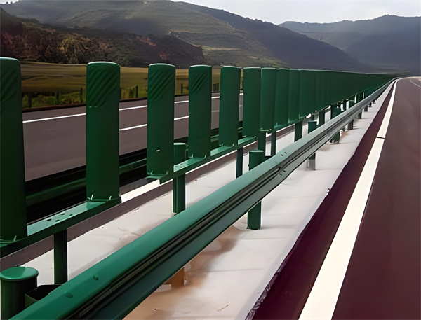 台州三波护栏板在高速公路的应用